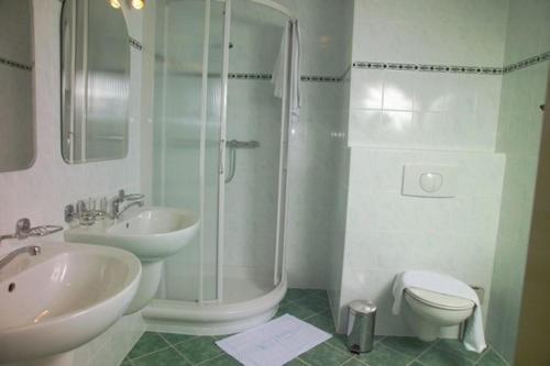 Hotel Star 4,5 Loucná pod Klínovcem Quarto foto